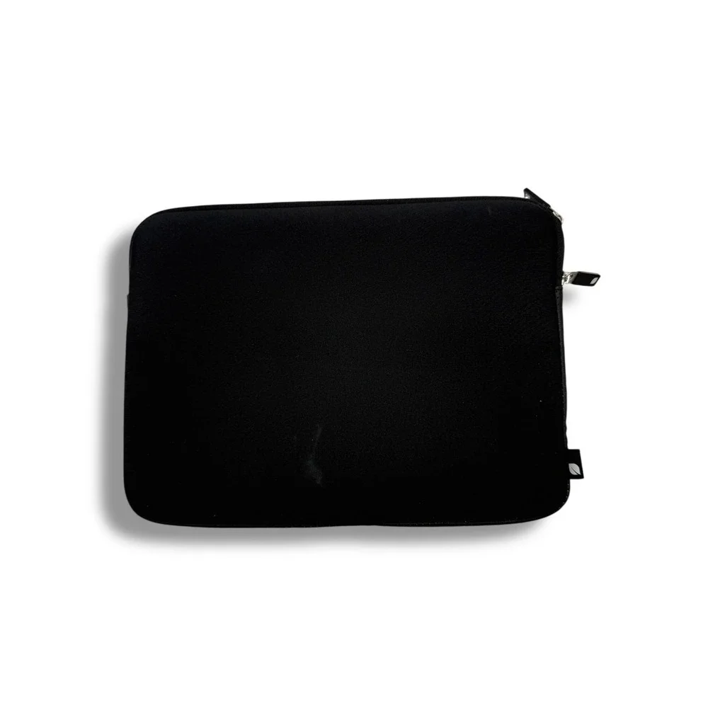 Incase Laptop Sleeve‎ Unisex Black Neoprene Padded Faux Fur Lining Case